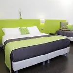 Bed & Breakfast Live09 Design 4*