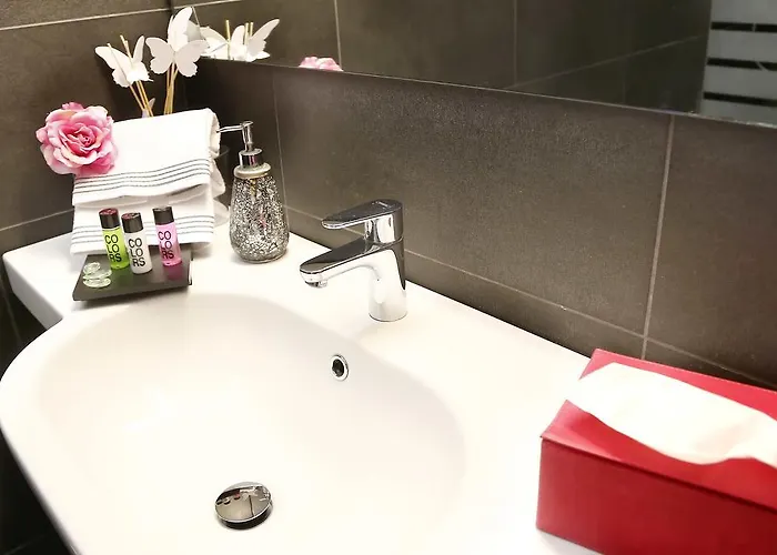 Oda ve Kahvaltı Live09 Design Pisa